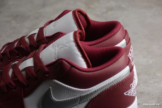 Low Bordeaux 553558-615 553558-615 1 White Jordan 0315